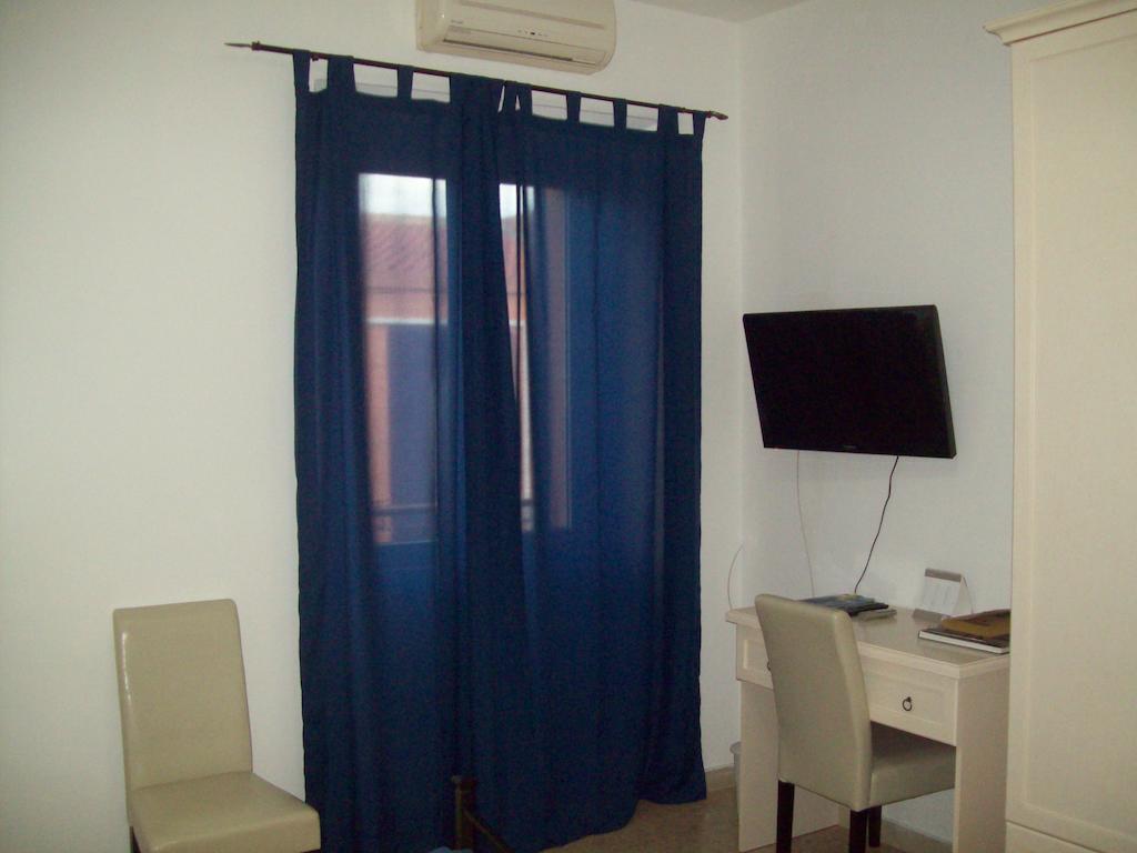 B&B Roge Olbia Eksteriør billede