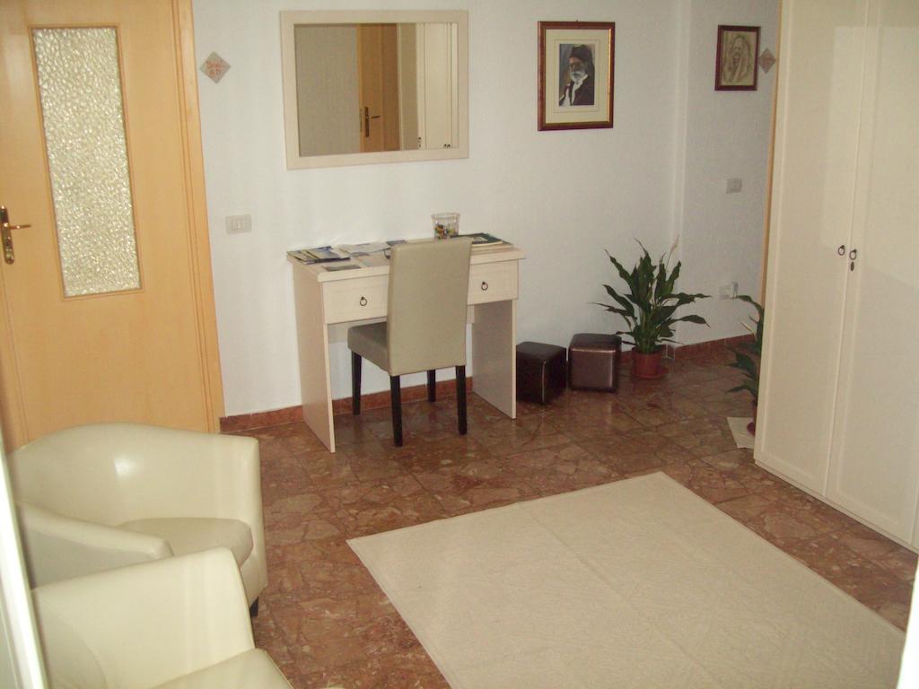 B&B Roge Olbia Eksteriør billede